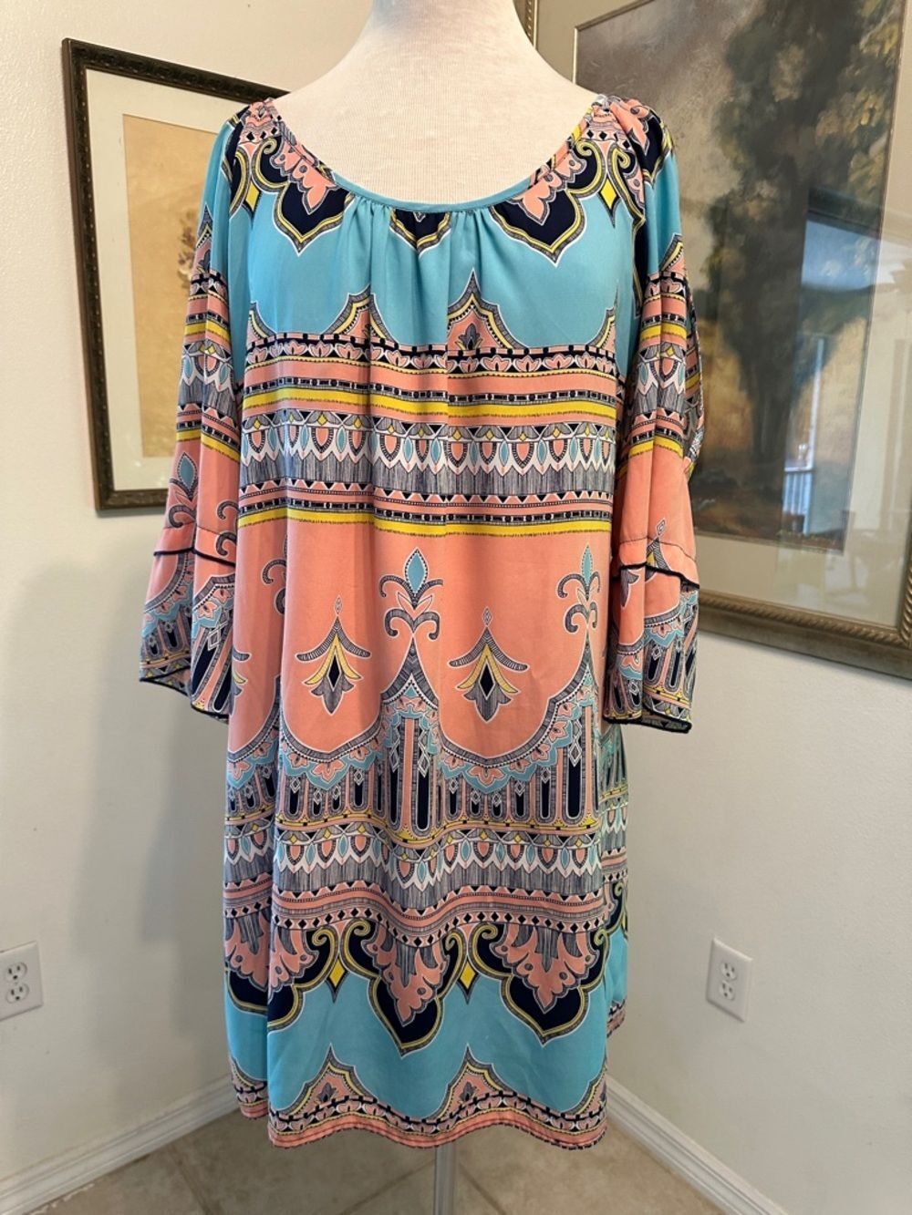 Gibson Latimer Blue/Coral Patterned Flowy Slit Sleeve Dress Size XL